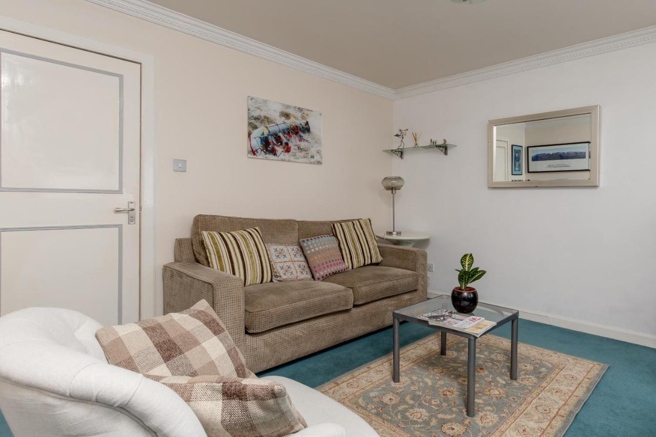 Joivy Chic Apartment In The Heart Of The Royal Mile เอดินบะระ ภายนอก รูปภาพ