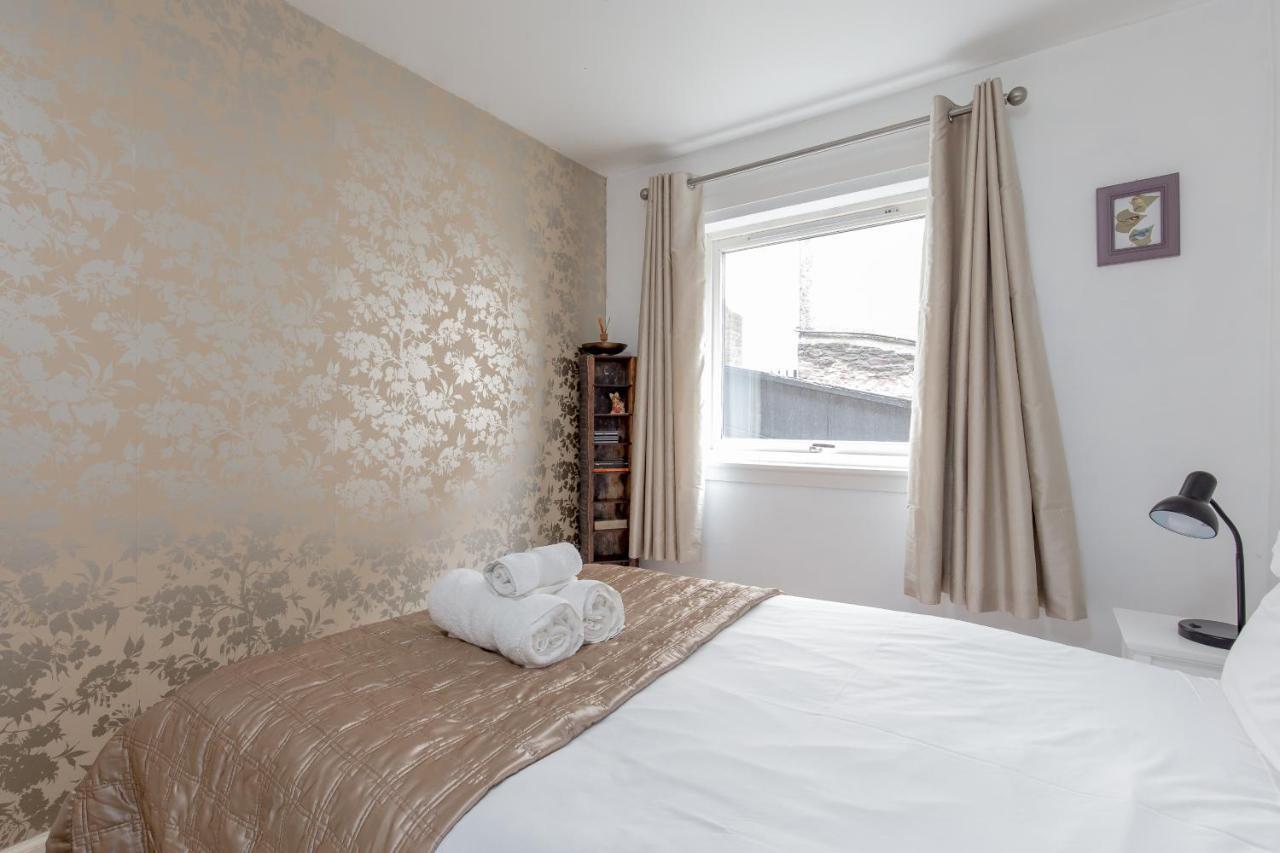 Joivy Chic Apartment In The Heart Of The Royal Mile เอดินบะระ ภายนอก รูปภาพ